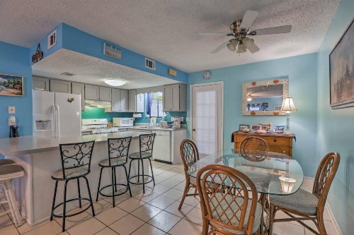 Panama City Townhome with Shared Pool-Steps to Beach! - image 10
