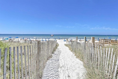 Majestic Beach Towers Heaven on the 7th Floor! - image 10