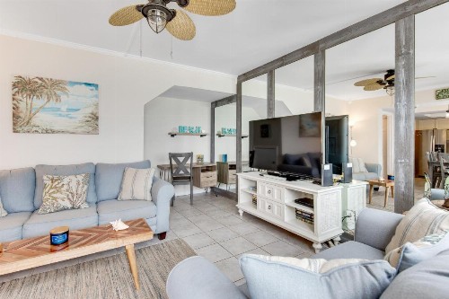 Pinnacle Port- Penthouse 8 - image 8