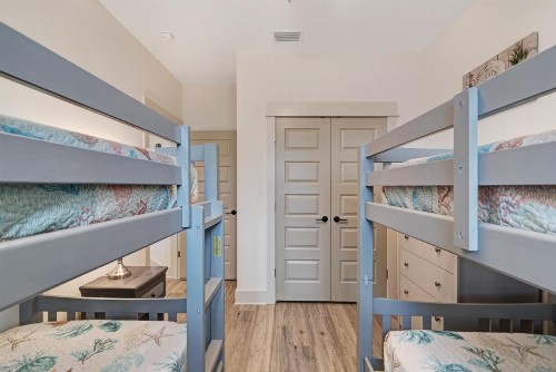 Seahorse Hideaway - image 10