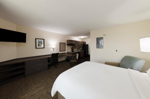 Candlewood Suites - Panama City Beach Pier Park an IHG Hotel - image 34