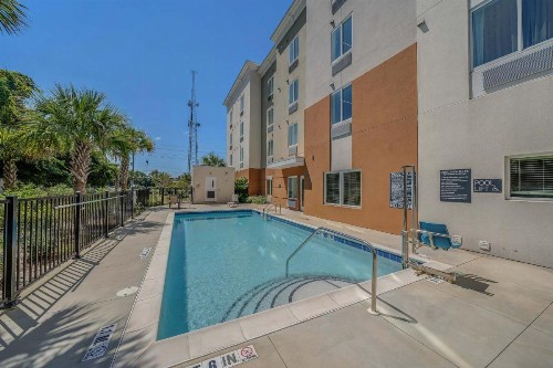 Candlewood Suites - Panama City Beach Pier Park an IHG Hotel - image 39