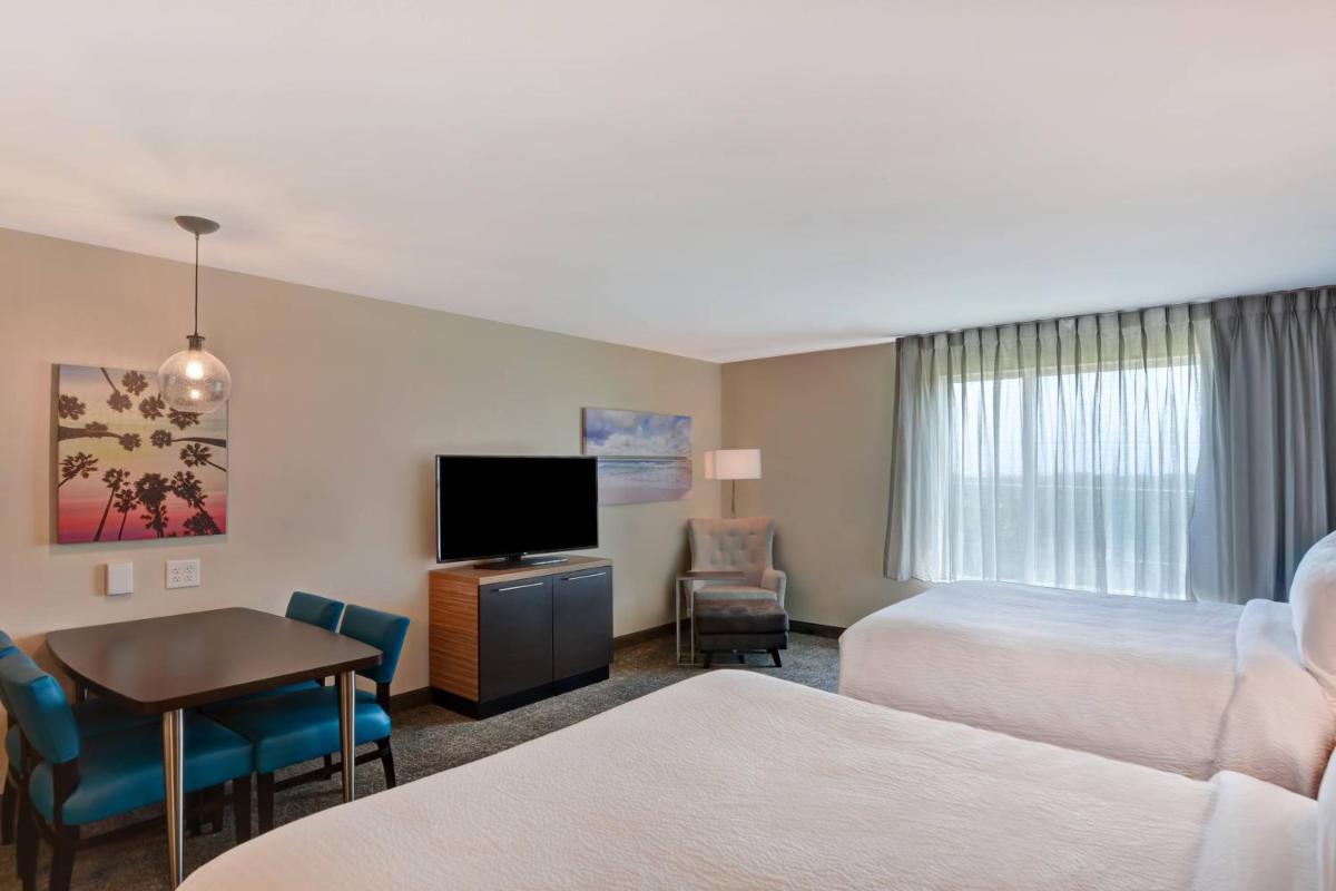 TownePlace Suites by Marriott Panama City Beach Pier Park - image 7