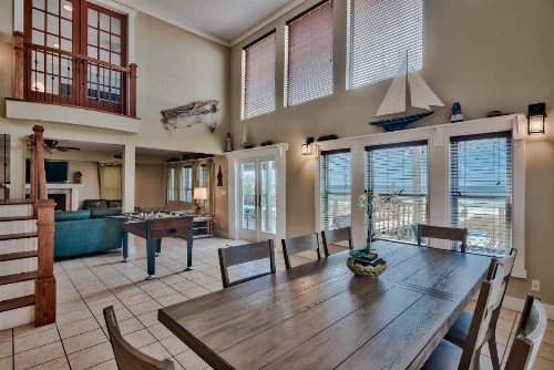 Sandy Bottoms - Fabulous West End Beach House & Hot Tub! - image 12