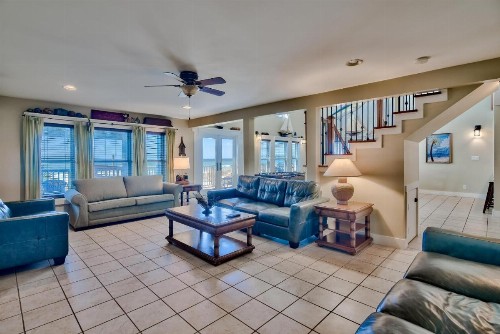 Sandy Bottoms - Fabulous West End Beach House & Hot Tub! - image 14