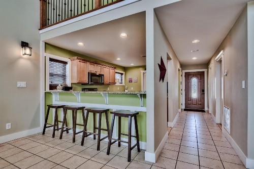 Sandy Bottoms - Fabulous West End Beach House & Hot Tub! - image 28