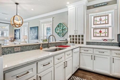 Southern Comfort - Beautiful Private Beachfront Home! - image 17