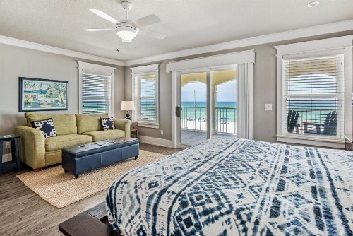 Southern Comfort - Beautiful Private Beachfront Home! - image 26
