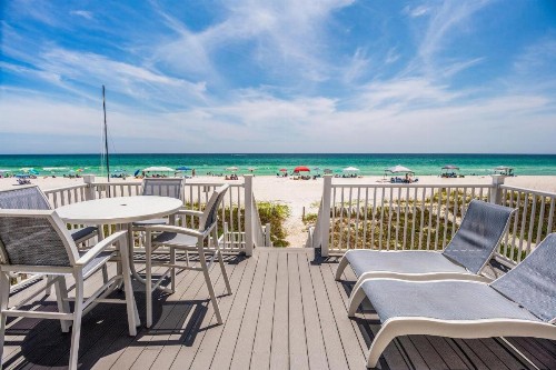Southern Comfort - Beautiful Private Beachfront Home! - image 47