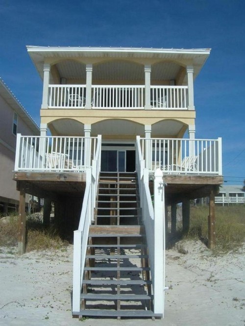 Southern Comfort - Beautiful Private Beachfront Home! - image 6