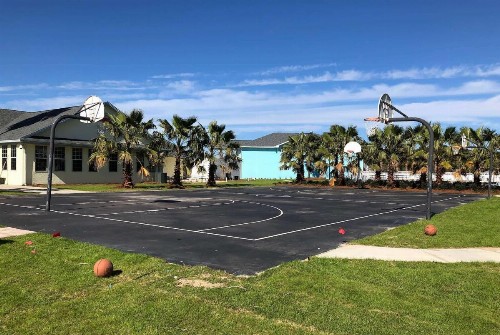 Travelodge by Wyndham Panama City Beach / Beachfront - image 5
