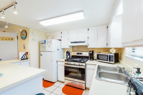 Gulf Highlands 164 W Leslie Ln - image 10