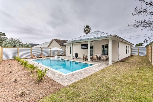 Modern PCB Haven Saltwater Pool and Golf Cart!