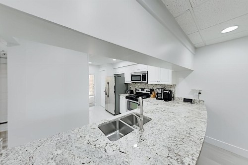 High Pointe Beach Haven 100 Yards to Seacrest Beach condo - image 2