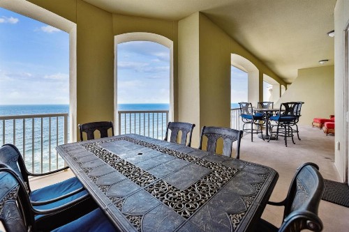 Grand Panama Beach Resort #2203-1 by Book That Condo - image 5
