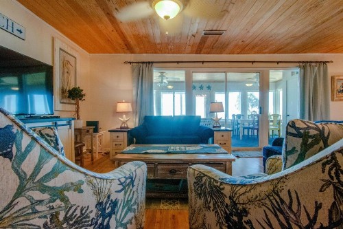 Sunny Beach by Book That Condo - image 8