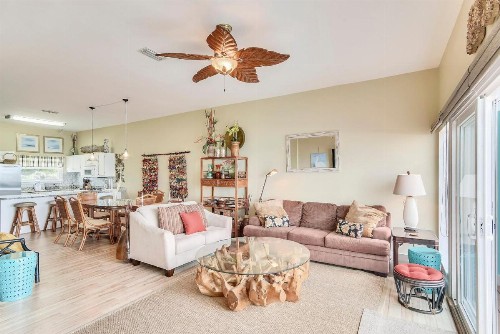 Seaside Pointe by Book That Condo - image 8