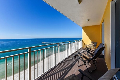 Sterling Reef #1403 by Book That Condo - image 2