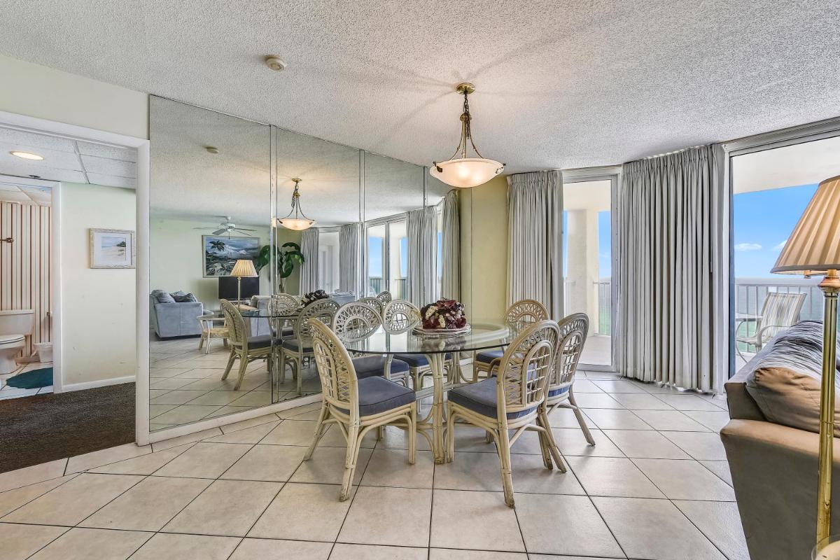 Long Beach Resort #1300-1 by Book That Condo - image 5
