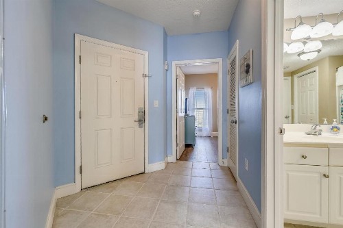Majestic Beach Resort #1502-1 by Book That Condo - image 6