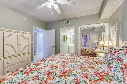 Majestic Beach Resort #1502-1 by Book That Condo - image 7