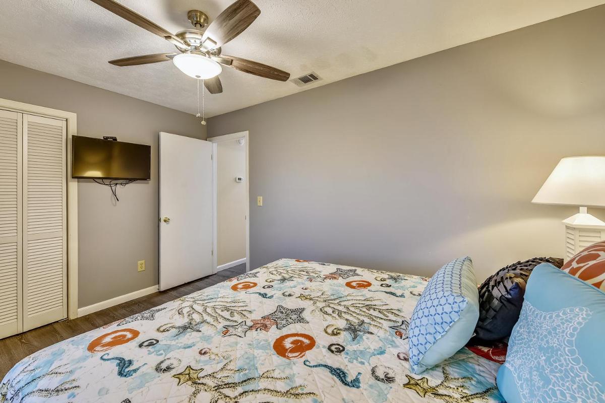 Gulf Highlands #111 by Book That Condo - image 3