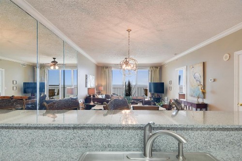 Twin Palms Resort #1601 by Book That Condo - image 4