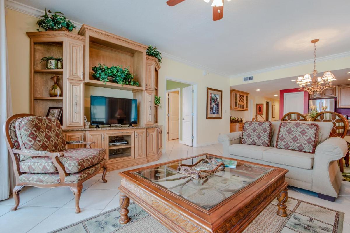 Marisol Condominiums #202 by Book That Condo - image 6