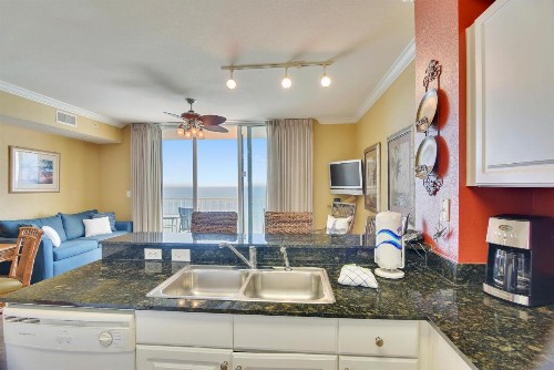 Tidewater Beach Resort #2014 by Book That Condo - image 6