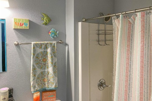 Our Wine Down Beach House - image 5