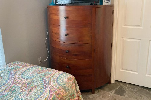 Our Wine Down Beach House - image 7