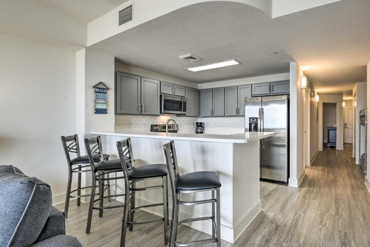 New! PCB Escape with Ocean Views Walk to Pier Park! - image 7