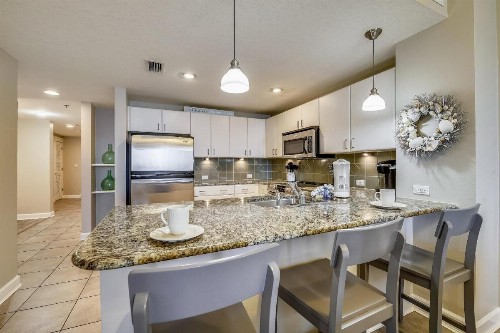 Grand Panama Beach Resort #908-1 by Book That Condo - image 7