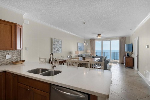 Twin Palms 1001 - image 11