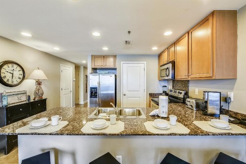 Sterling Breeze #1702 by Book That Condo - image 9