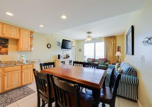 Splash Resort Condos by MC Luxury Rentals - image 9