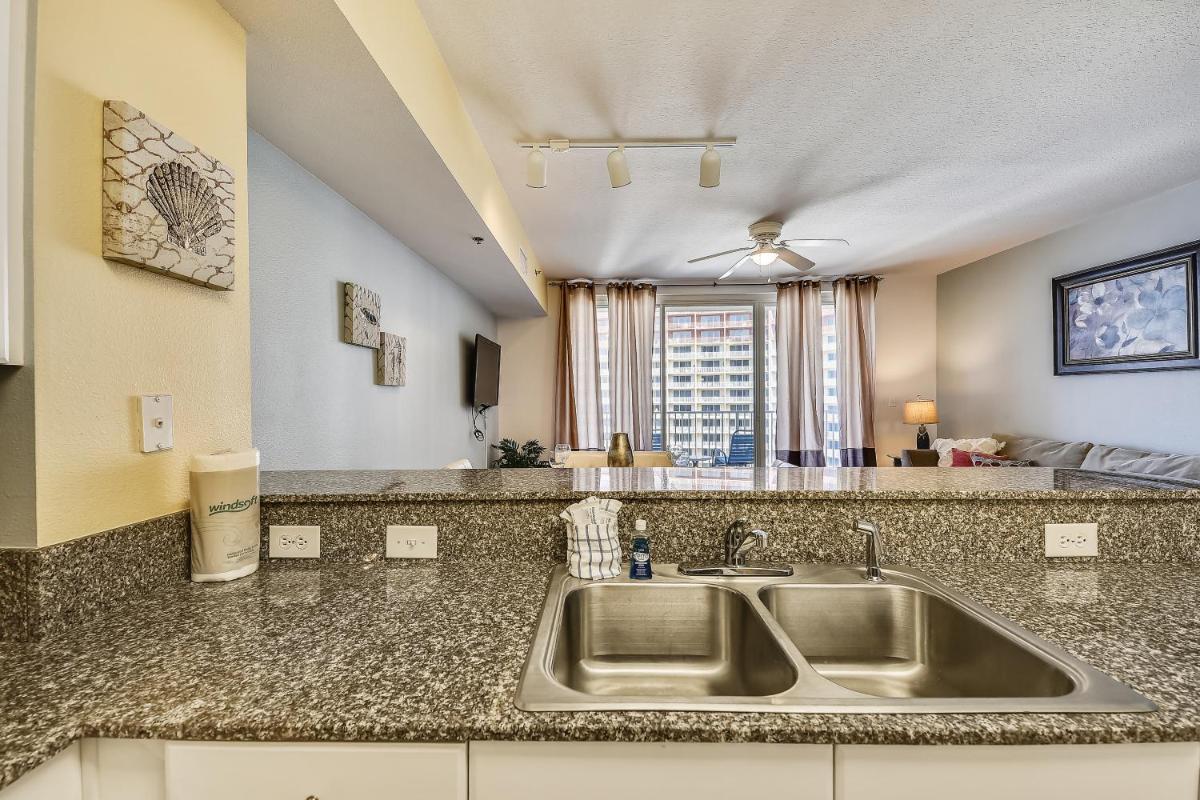 Shores of Panama #1727 at Book That Condo - image 7