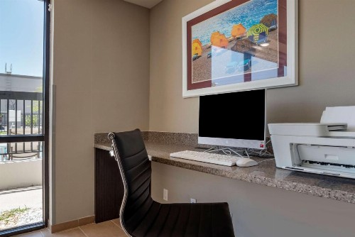 Best Western Plus Panama City Hotel - image 11