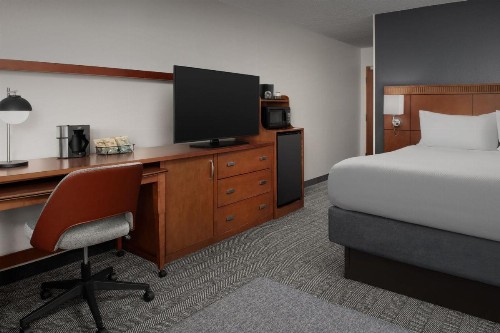 Courtyard by Marriott Panama City - image 10
