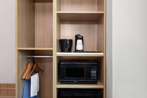 Microtel Inn & Suites by Wyndham Panama City - image 21