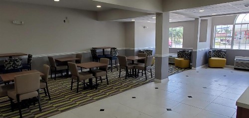 Microtel Inn & Suites by Wyndham Panama City - image 30