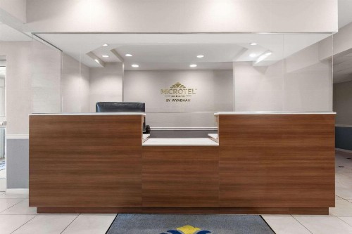 Microtel Inn & Suites by Wyndham Panama City - image 39