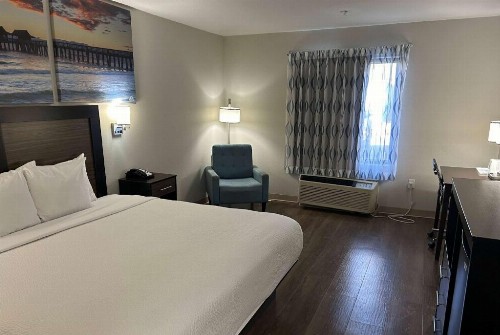 Days Inn by Wyndham Panama City/Callaway - image 21