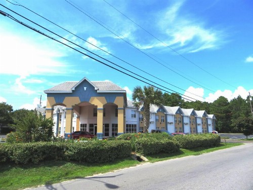 Days Inn by Wyndham Panama City - image 16
