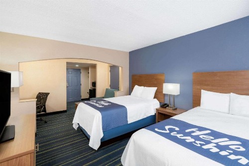 Days Inn by Wyndham Panama City - image 17