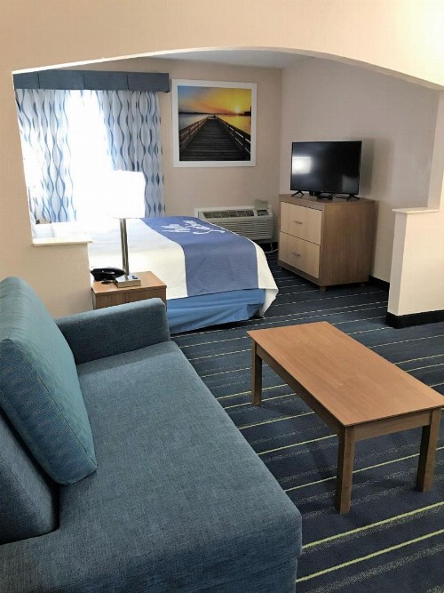 Days Inn by Wyndham Panama City - image 26