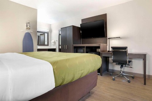 Quality Inn & Conference Center Panama City - image 20