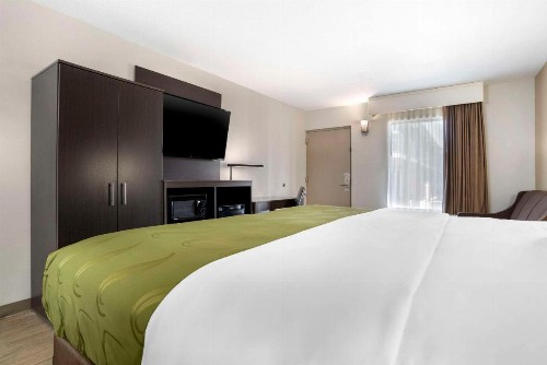 Quality Inn & Conference Center Panama City - image 24