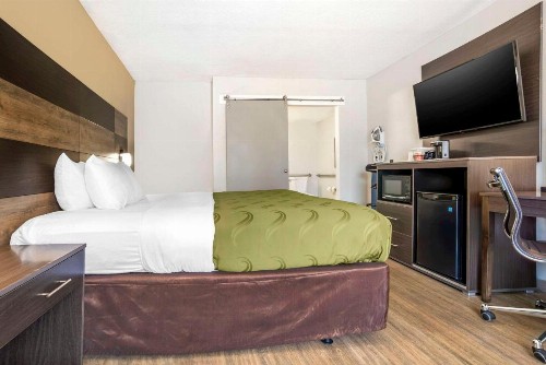 Quality Inn & Conference Center Panama City - image 8