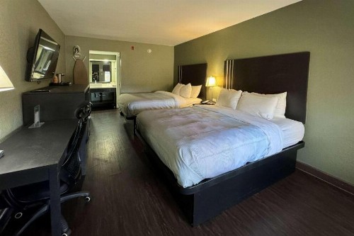 Quality Inn & Suites Panama City - image 11
